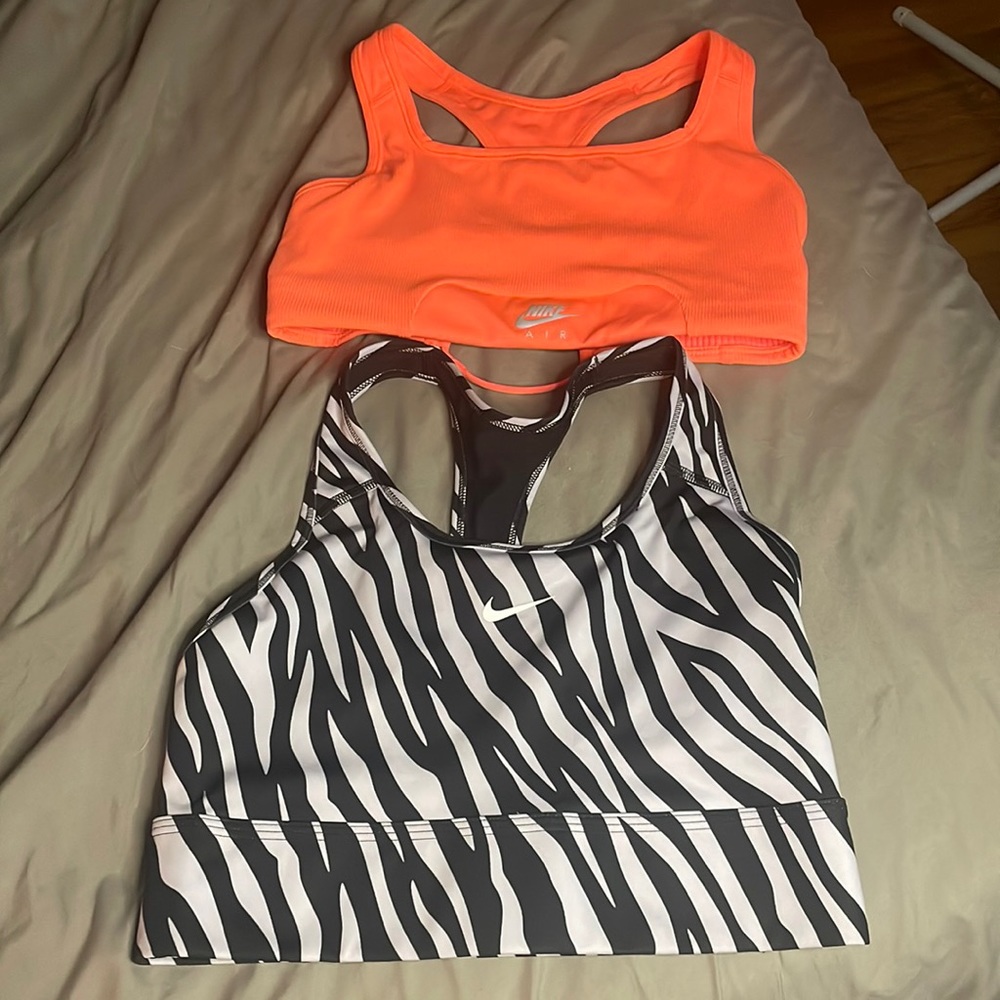 Nike bras size M